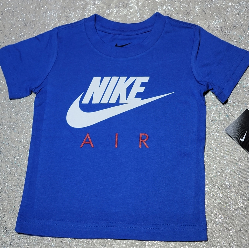 NWT NIKE Boys Game Royal Blue 2T T-Shirt